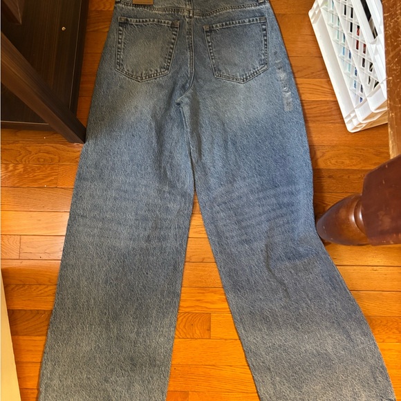 PacSun High Rise Light Blue Jeans - Picture 2 of 5